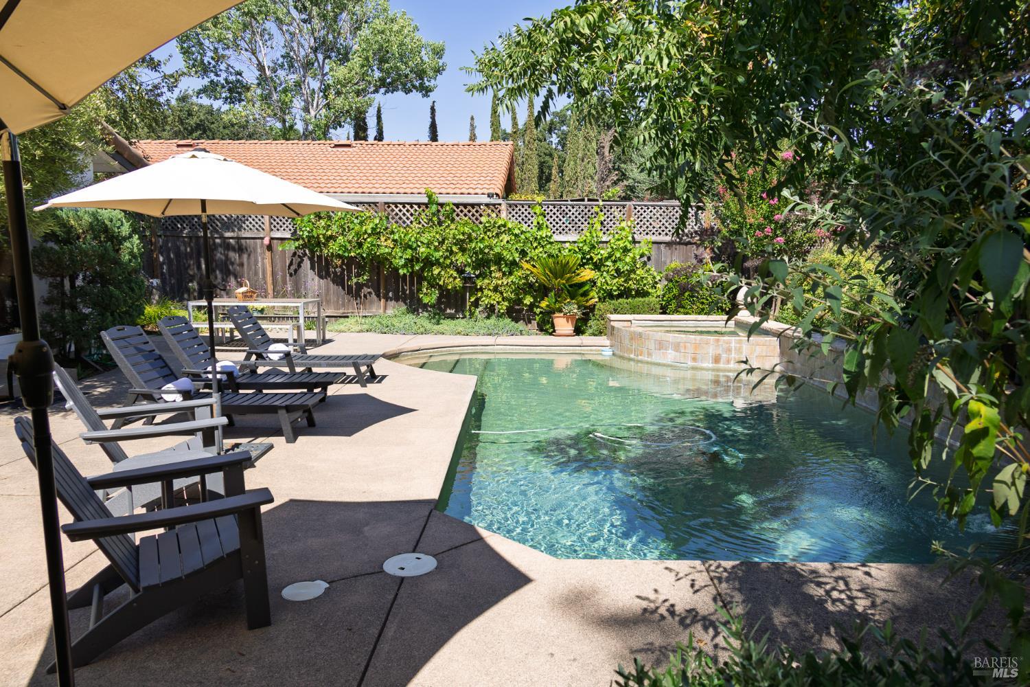 Detail Gallery Image 31 of 33 For 438 Crivelli Dr, Sonoma,  CA 95476 - 3 Beds | 2 Baths