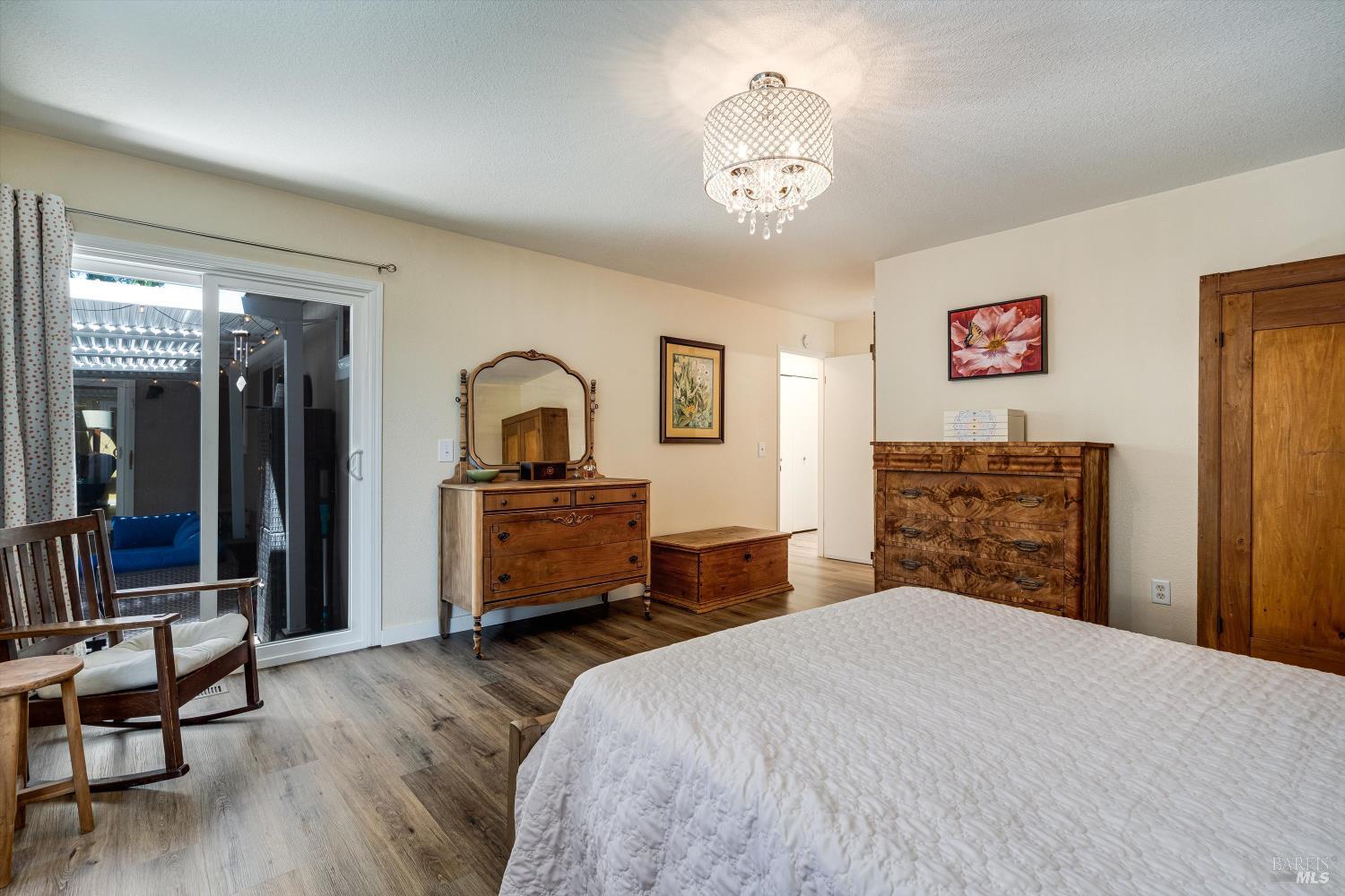 Detail Gallery Image 20 of 32 For 113 Sherwood Dr, Santa Rosa,  CA 95405 - 4 Beds | 2 Baths