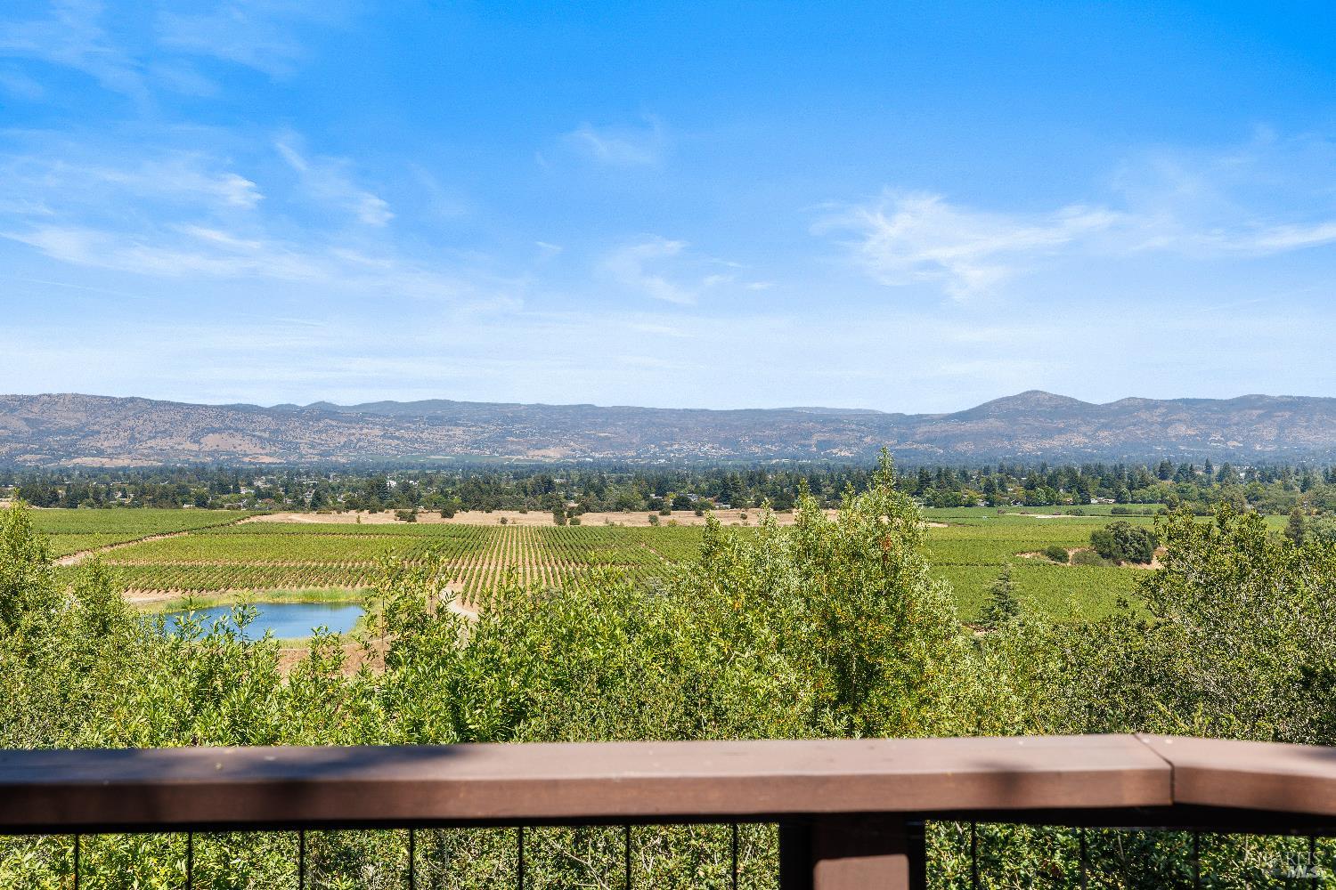 Detail Gallery Image 35 of 44 For 3051 Redwood Rd, Napa,  CA 94558 - 3 Beds | 4 Baths