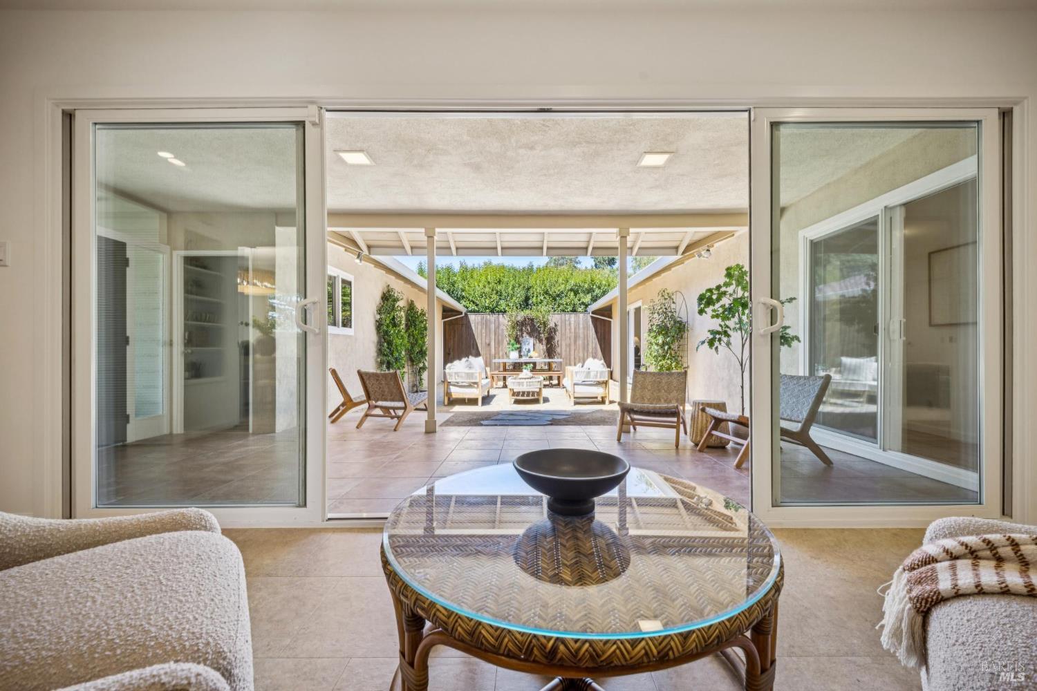 Detail Gallery Image 17 of 49 For 169 Kipling Dr, Mill Valley,  CA 94941 - 3 Beds | 2 Baths