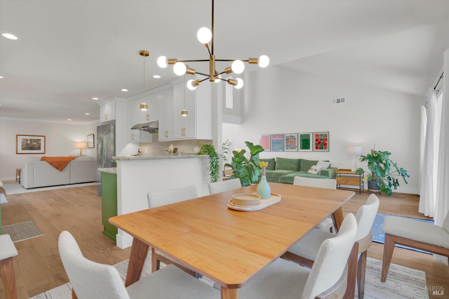 Detail Gallery Image 1 of 40 For 871 Hanlon Way, Benicia,  CA 94510 - 4 Beds | 2 Baths