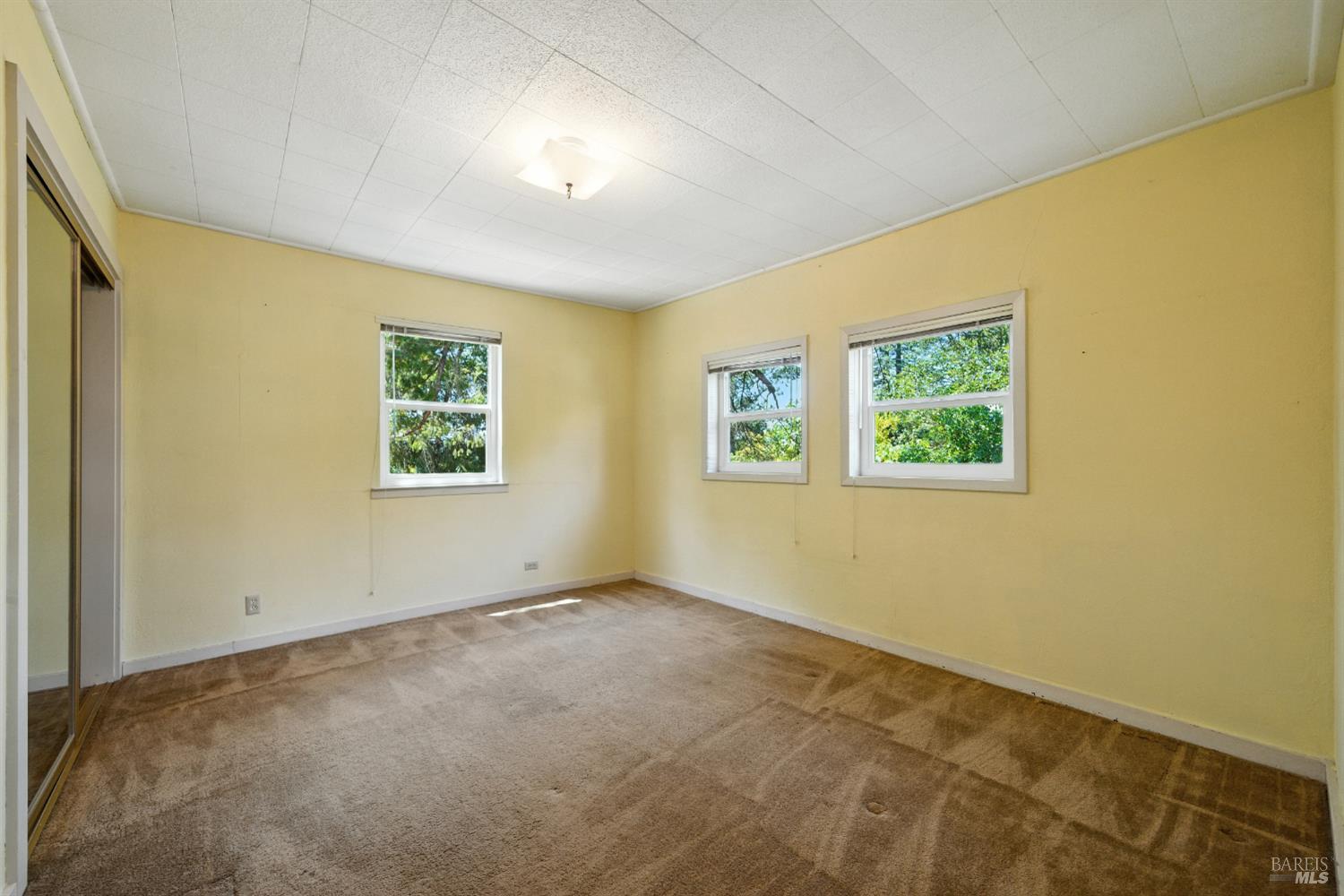 Detail Gallery Image 14 of 48 For 5295 N Hwy 116 Unkn, Sebastopol,  CA 95472 - 3 Beds | 2 Baths
