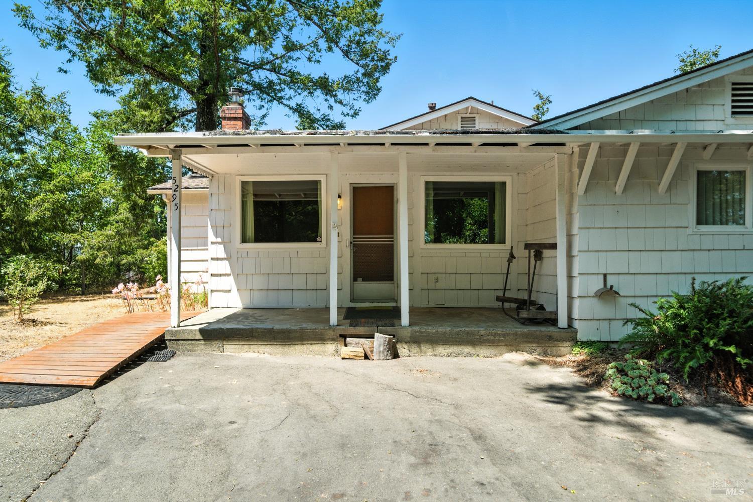Detail Gallery Image 2 of 48 For 5295 N Hwy 116 Unkn, Sebastopol,  CA 95472 - 3 Beds | 2 Baths