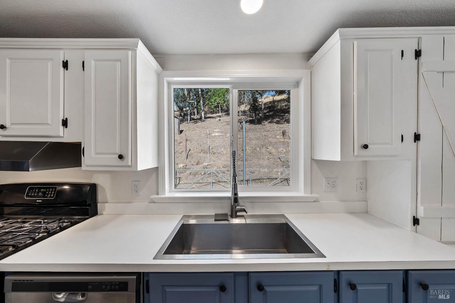 Detail Gallery Image 38 of 79 For 5990 Roland Dr, Lucerne,  CA 95458 - 3 Beds | 2 Baths