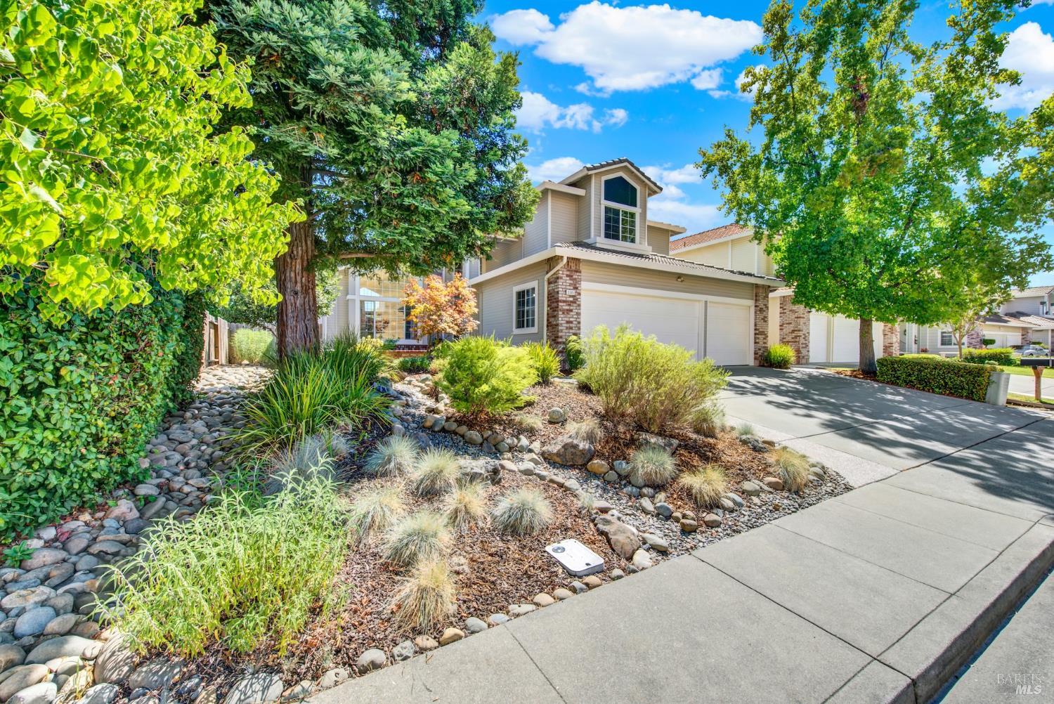Detail Gallery Image 42 of 79 For 3105 Cherry Valley Cir, Fairfield,  CA 94534 - 5 Beds | 3 Baths