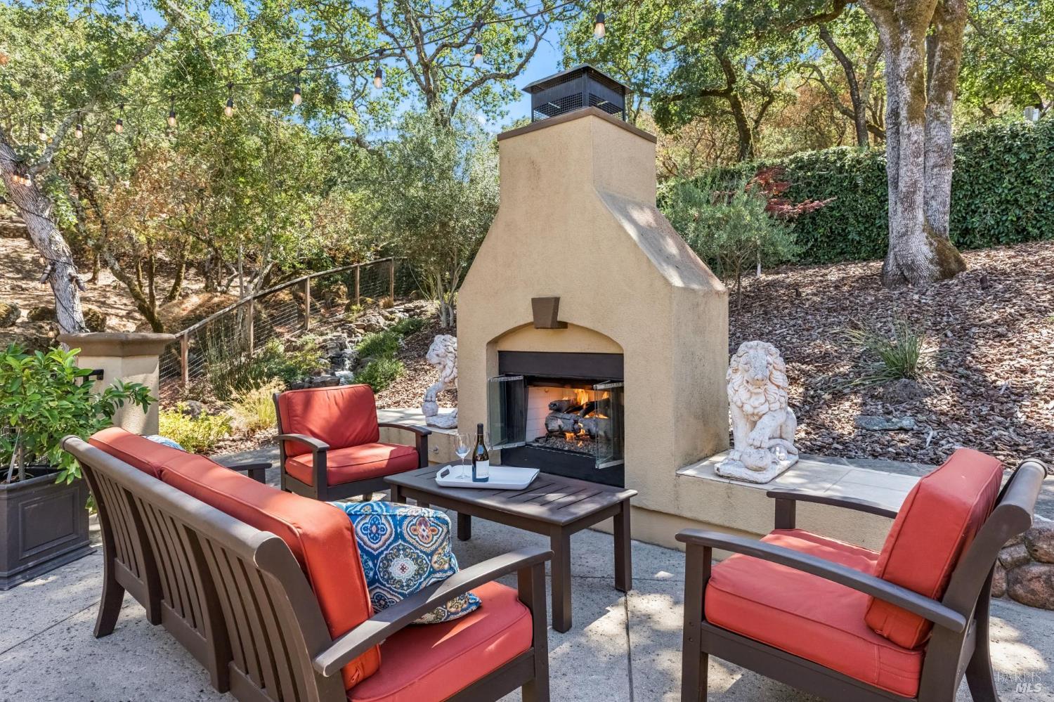 Detail Gallery Image 34 of 99 For 6 Old Coach Rd, Napa,  CA 94558 - 4 Beds | 3/1 Baths