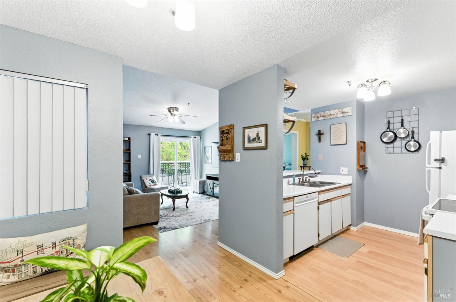Detail Gallery Image 22 of 58 For 1201 Glen Cove Pkwy #1714,  Vallejo,  CA 94591 - 1 Beds | 1 Baths