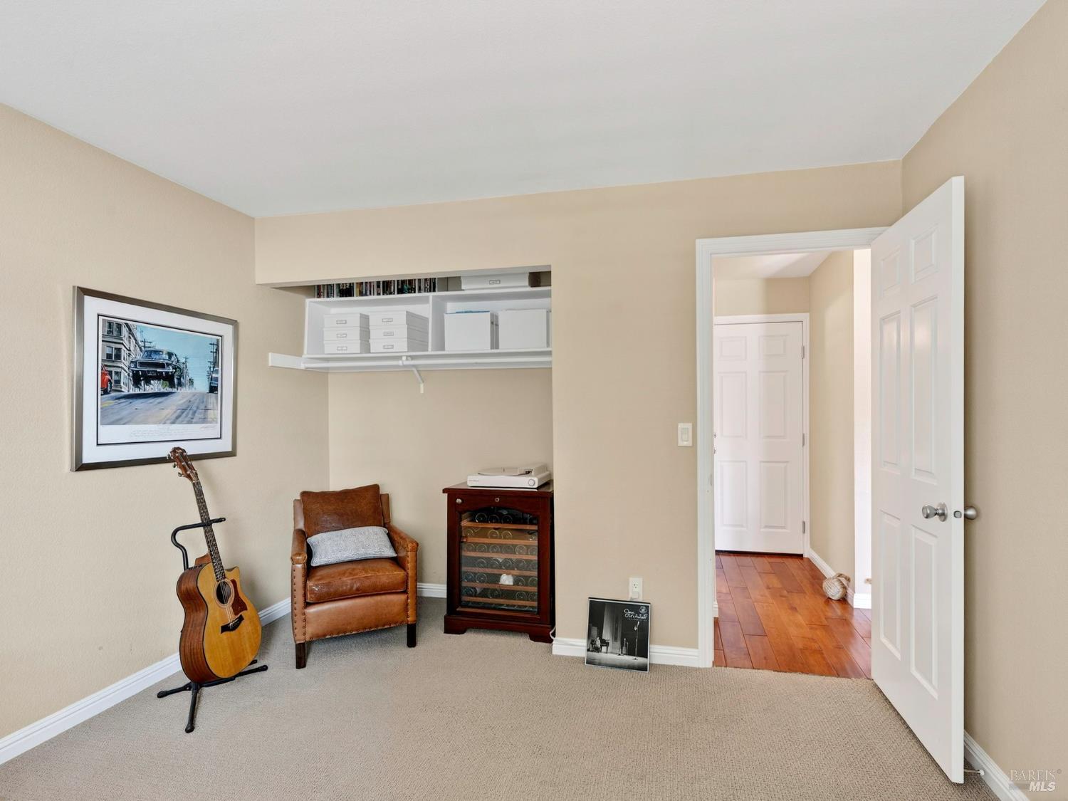 Detail Gallery Image 21 of 46 For 245 Hummingbird Ct, Healdsburg,  CA 95448 - 4 Beds | 2 Baths