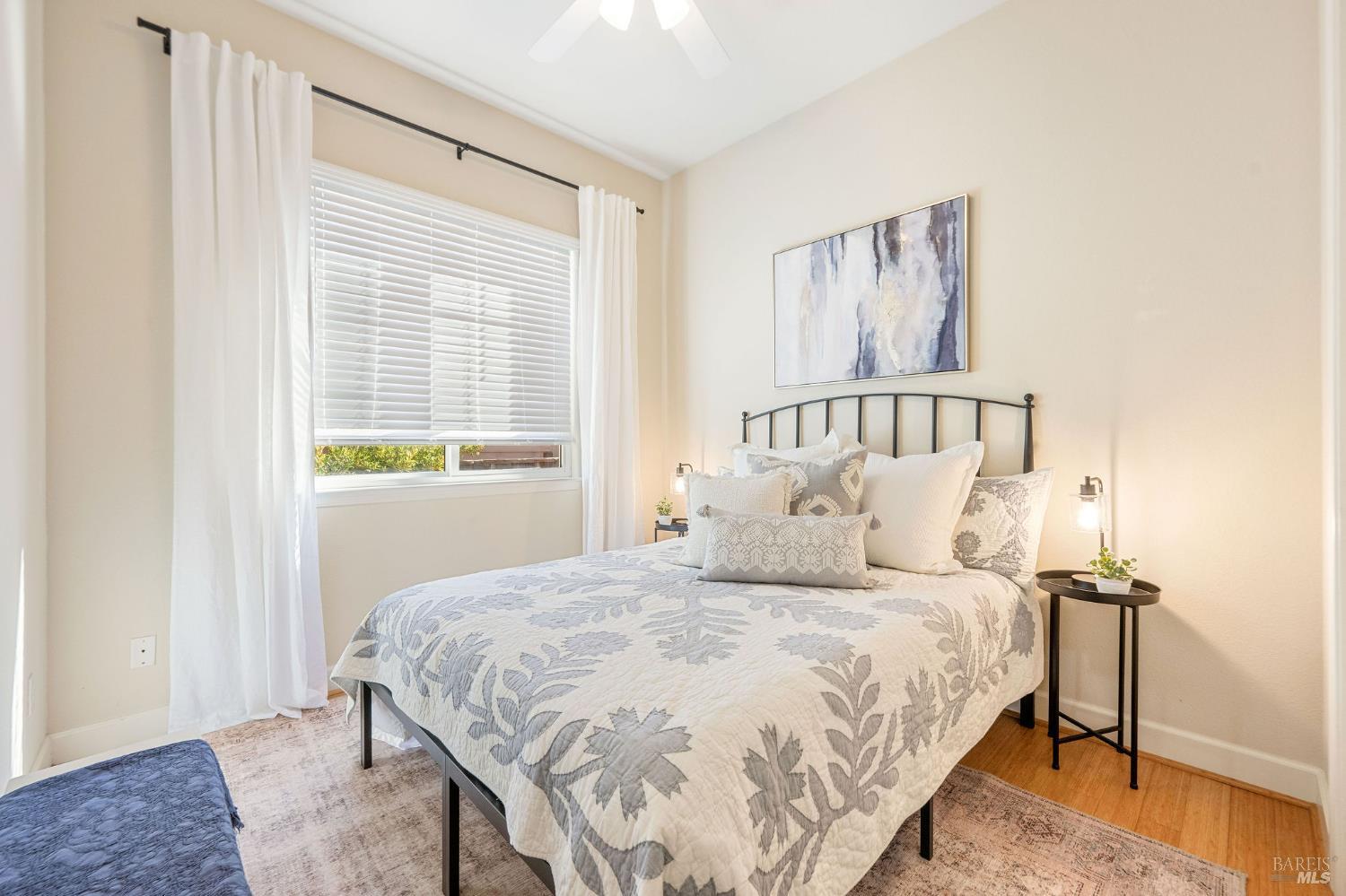 Detail Gallery Image 19 of 27 For 900 Donner Ave, Sonoma,  CA 95476 - 3 Beds | 2 Baths