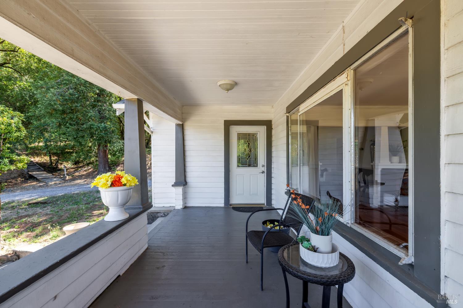 Detail Gallery Image 7 of 55 For 1194 Felta Rd, Healdsburg,  CA 95448 - 4 Beds | 3 Baths