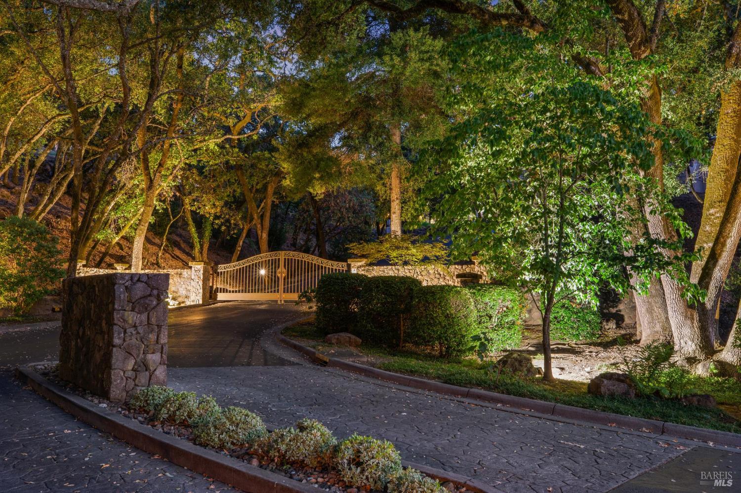Detail Gallery Image 98 of 99 For 6 Old Coach Rd, Napa,  CA 94558 - 4 Beds | 3/1 Baths