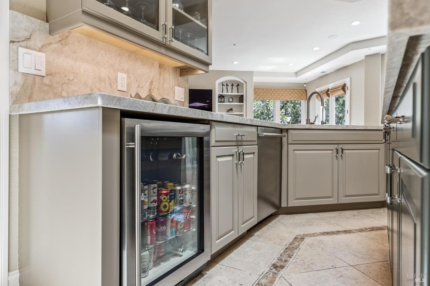 Detail Gallery Image 29 of 99 For 6 Old Coach Rd, Napa,  CA 94558 - 4 Beds | 3/1 Baths