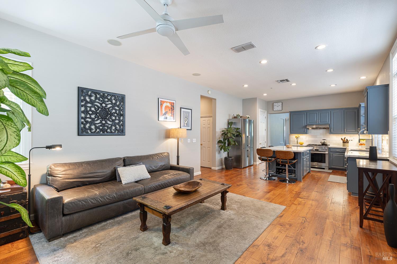 Detail Gallery Image 12 of 34 For 19 Walkabout Ln, Napa,  CA 94558 - 3 Beds | 2 Baths