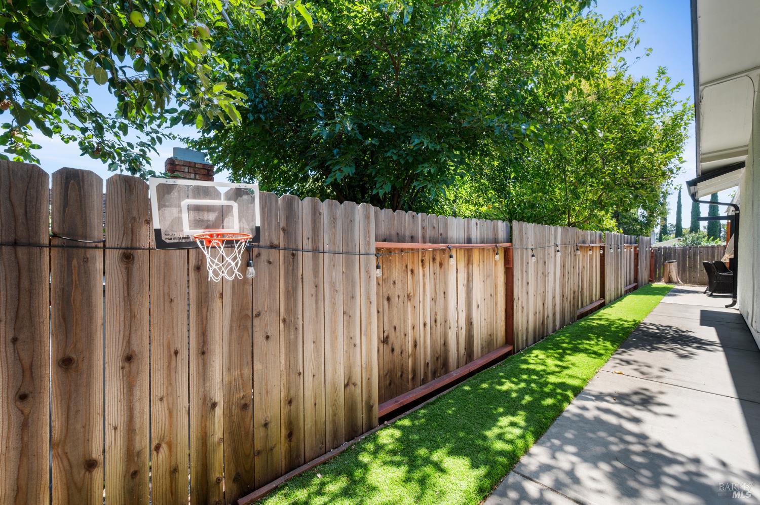 Detail Gallery Image 37 of 37 For 161 Andover Dr, Vacaville,  CA 95687 - 4 Beds | 2 Baths