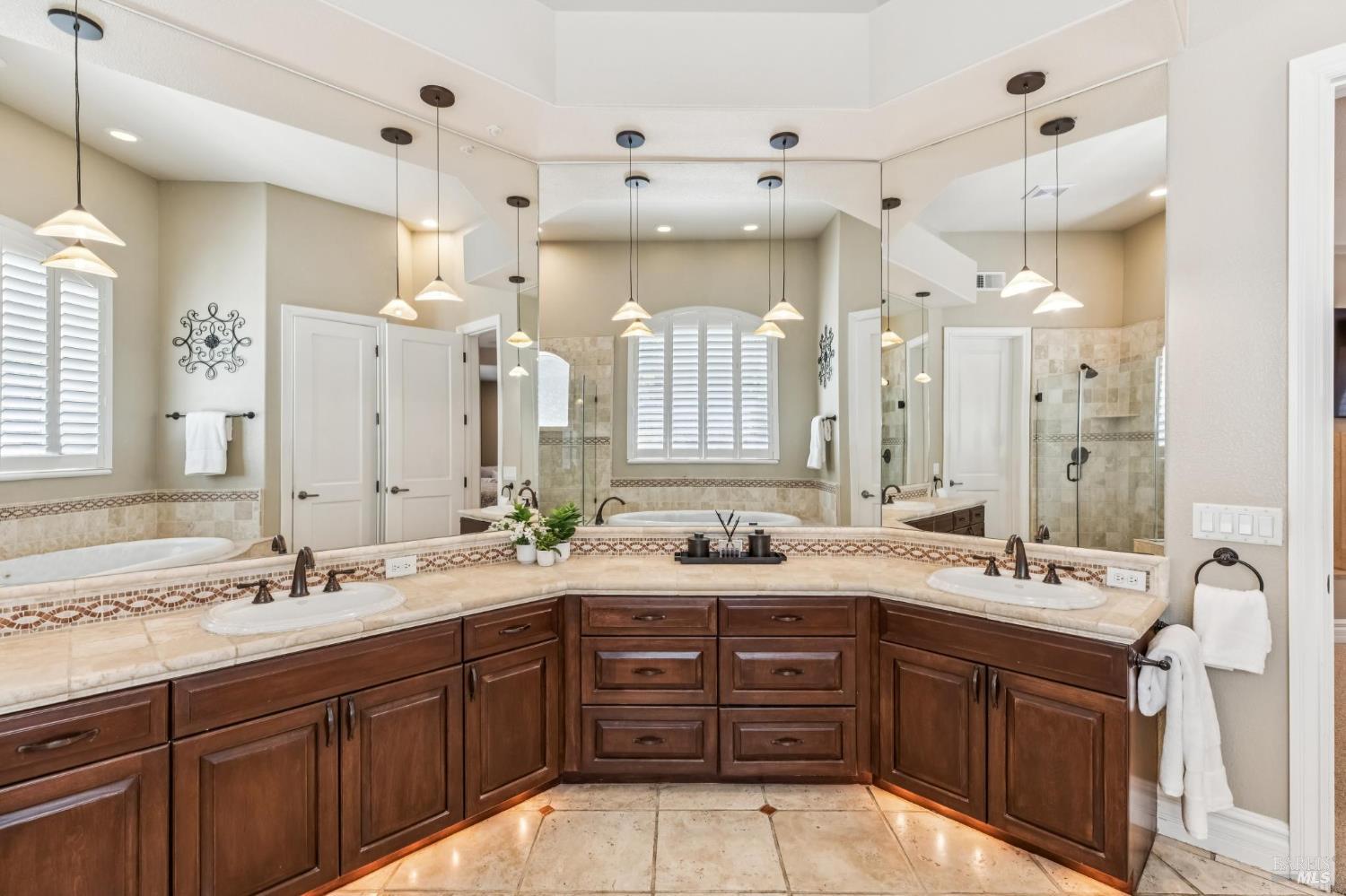 Detail Gallery Image 63 of 99 For 6 Old Coach Rd, Napa,  CA 94558 - 4 Beds | 3/1 Baths