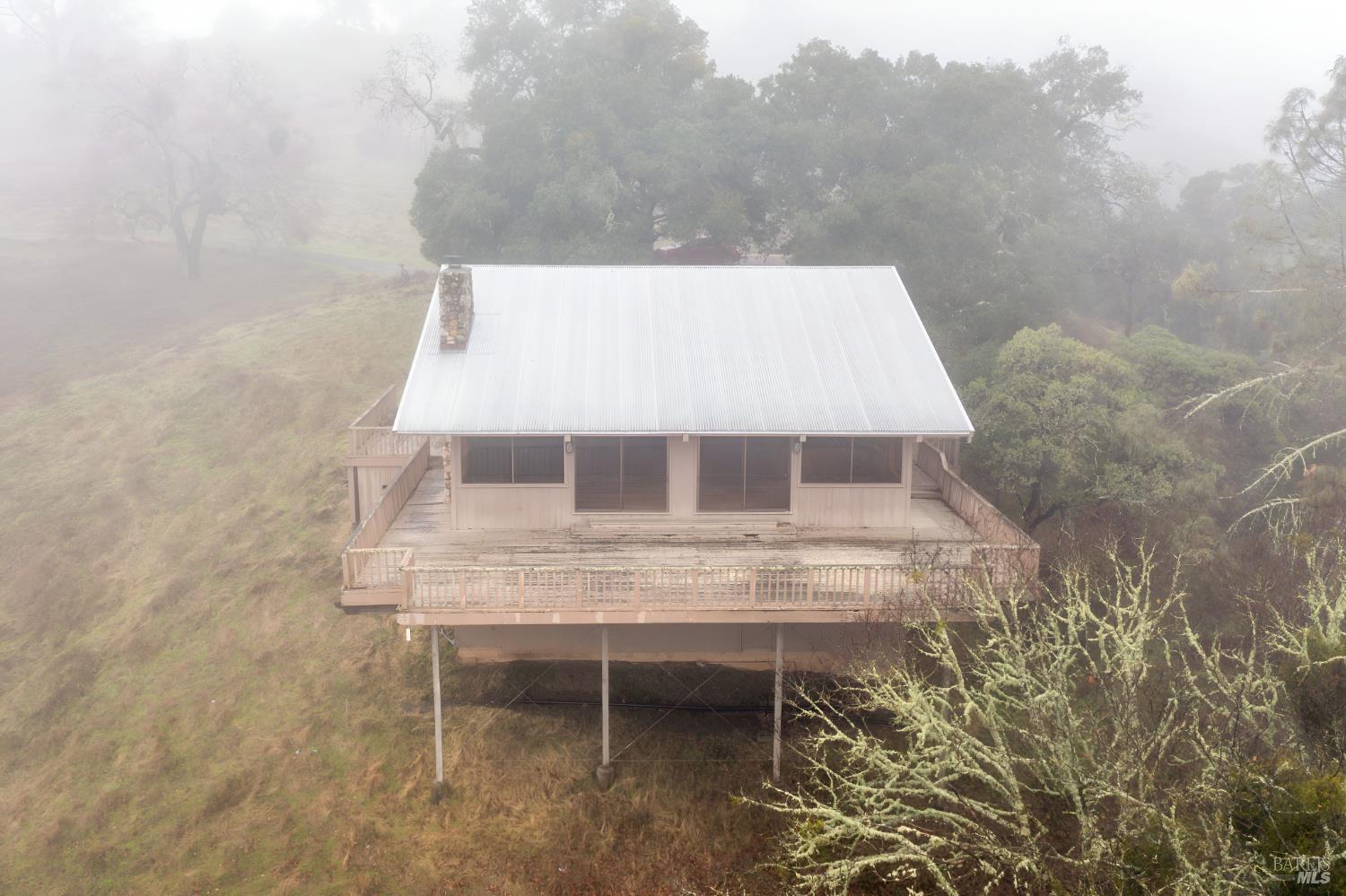 Detail Gallery Image 6 of 52 For 2000 Whitehall Ln, Saint Helena,  CA 94574 - 1 Beds | 2 Baths