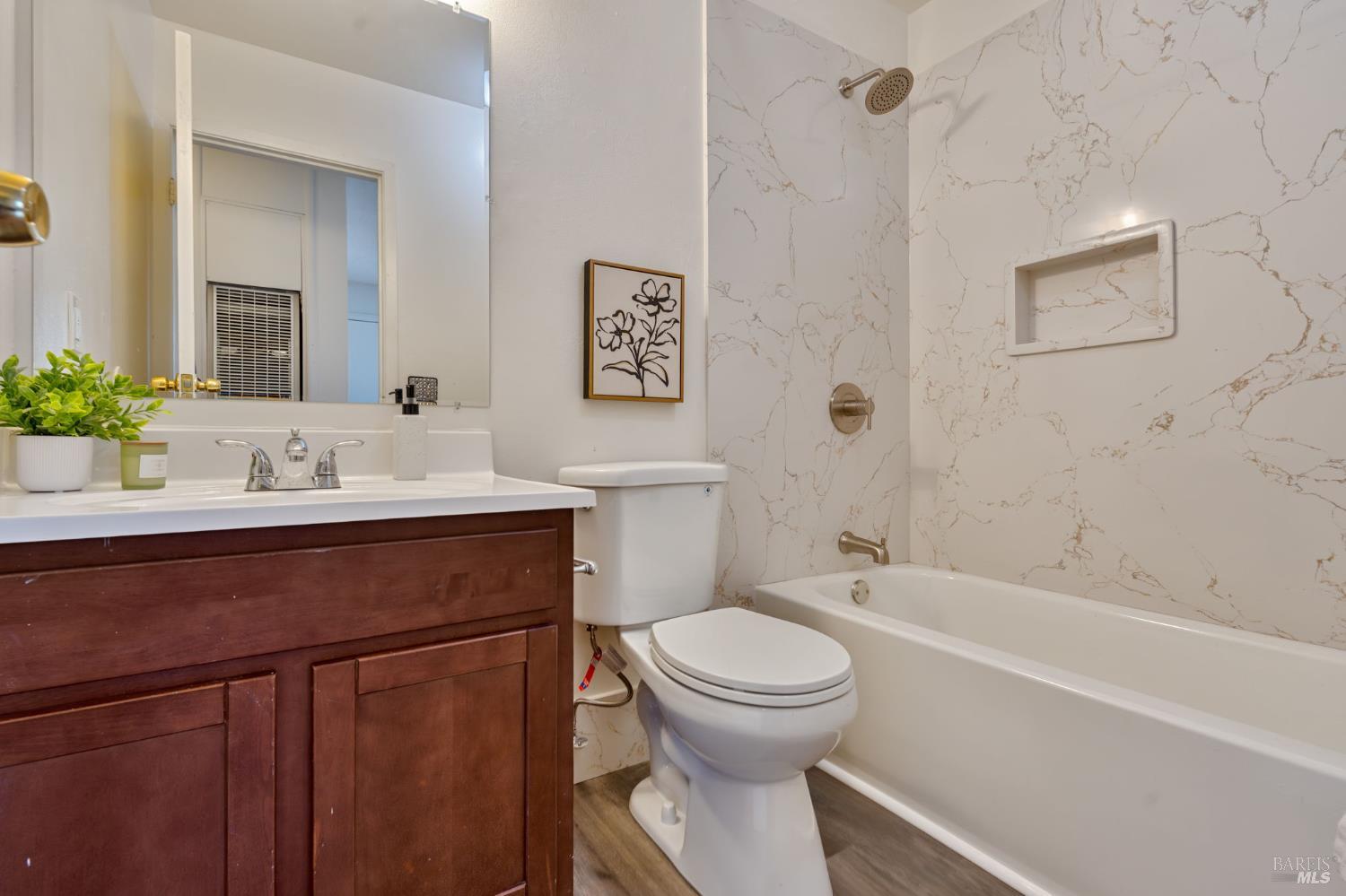 Detail Gallery Image 18 of 32 For 140 Boggs Ct, Vallejo,  CA 94589 - 2 Beds | 2 Baths