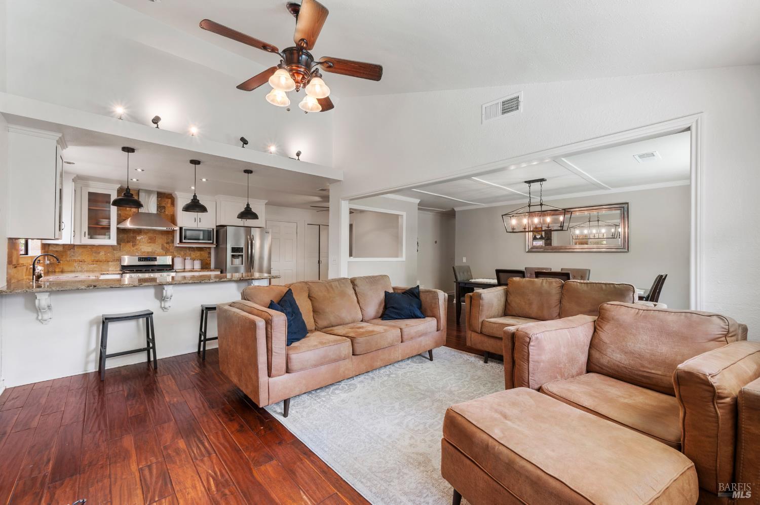 Detail Gallery Image 15 of 37 For 161 Andover Dr, Vacaville,  CA 95687 - 4 Beds | 2 Baths