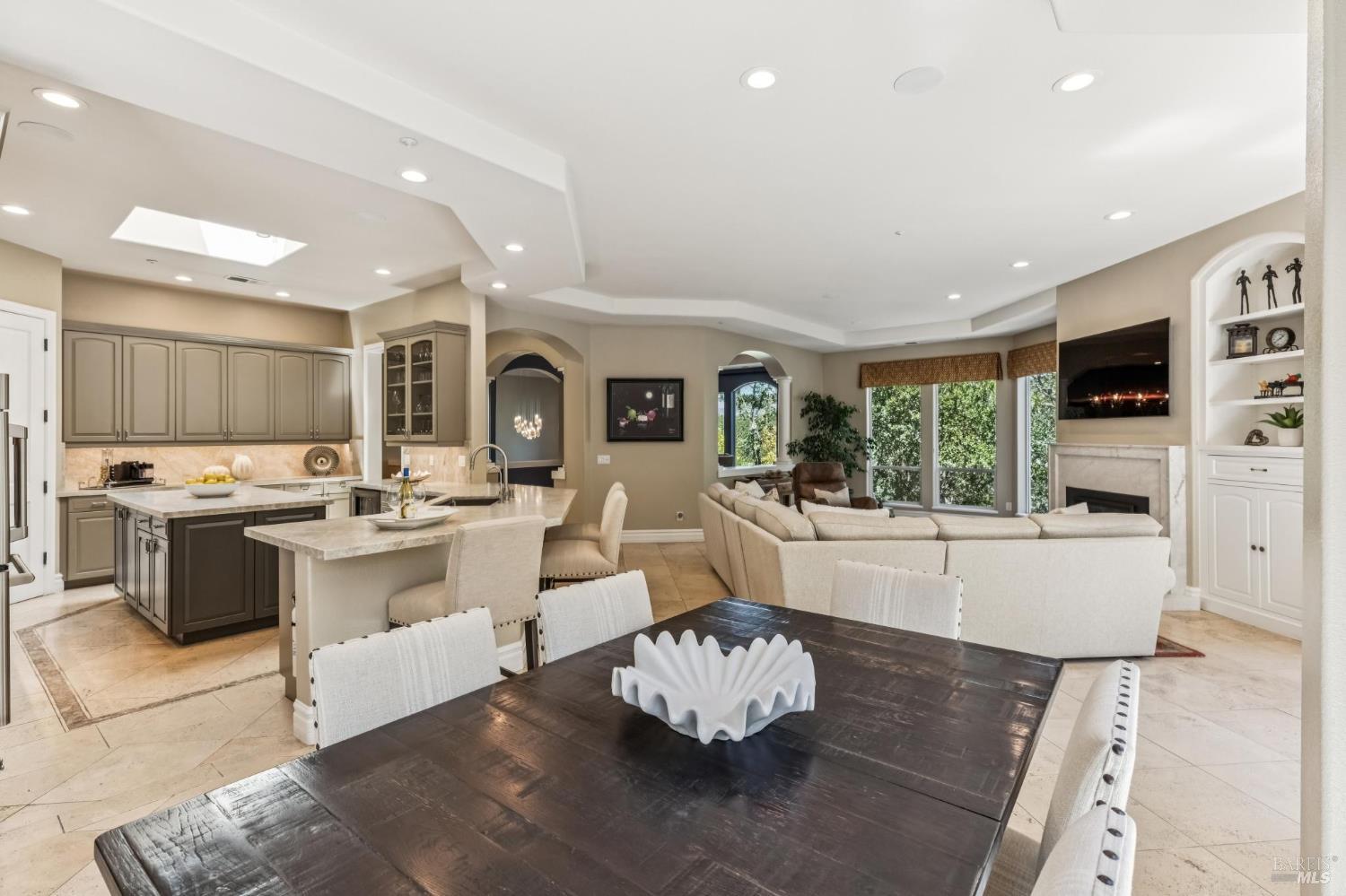 Detail Gallery Image 20 of 99 For 6 Old Coach Rd, Napa,  CA 94558 - 4 Beds | 3/1 Baths