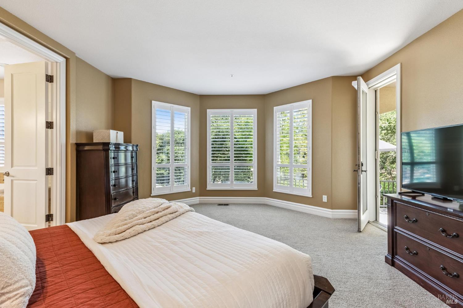 Detail Gallery Image 74 of 99 For 6 Old Coach Rd, Napa,  CA 94558 - 4 Beds | 3/1 Baths
