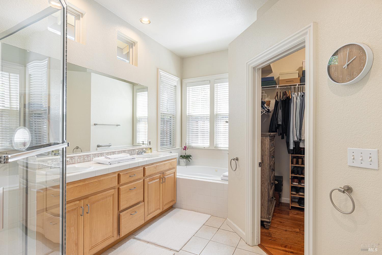 Detail Gallery Image 23 of 34 For 19 Walkabout Ln, Napa,  CA 94558 - 3 Beds | 2 Baths