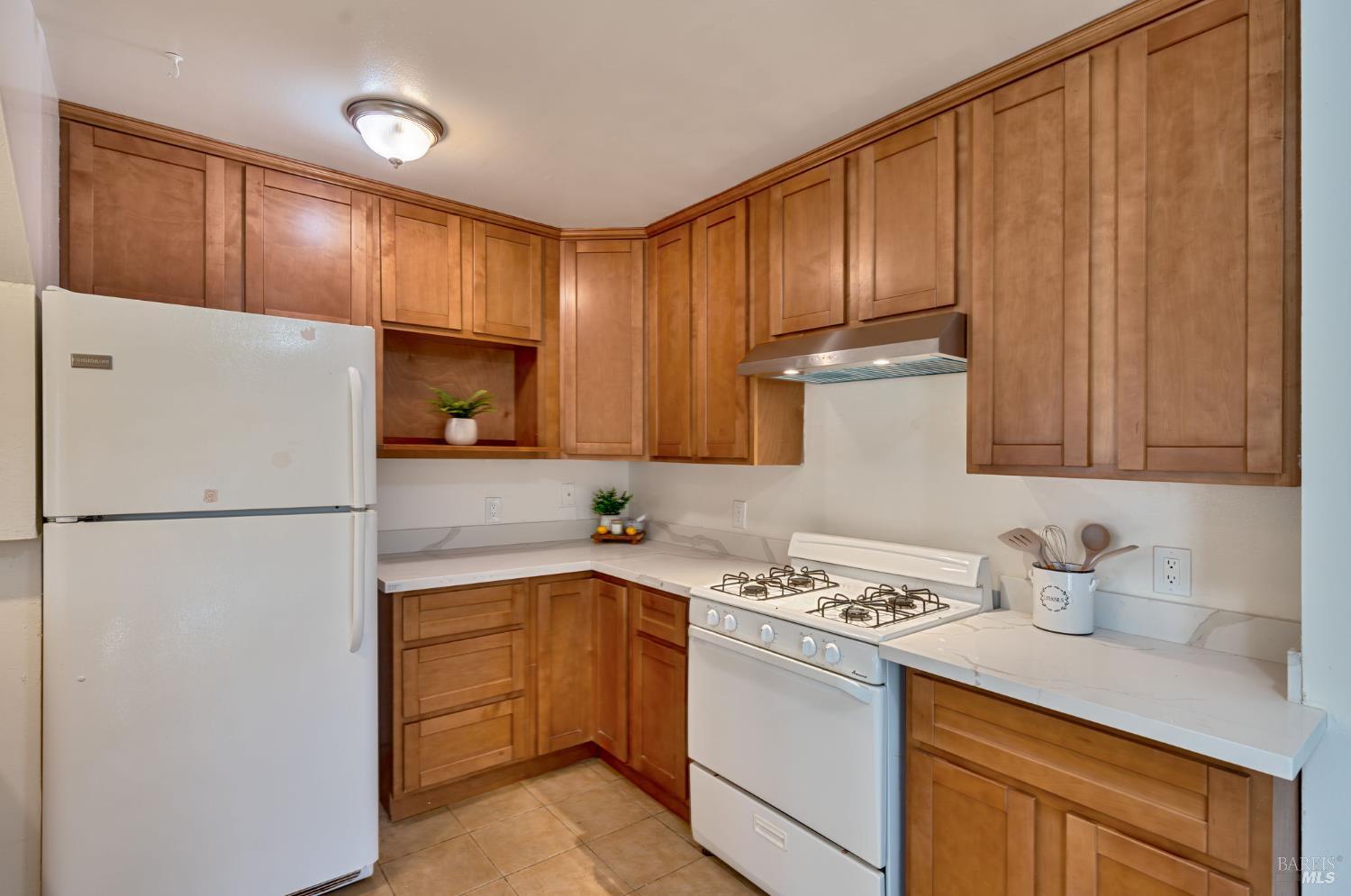 Detail Gallery Image 12 of 32 For 140 Boggs Ct, Vallejo,  CA 94589 - 2 Beds | 2 Baths
