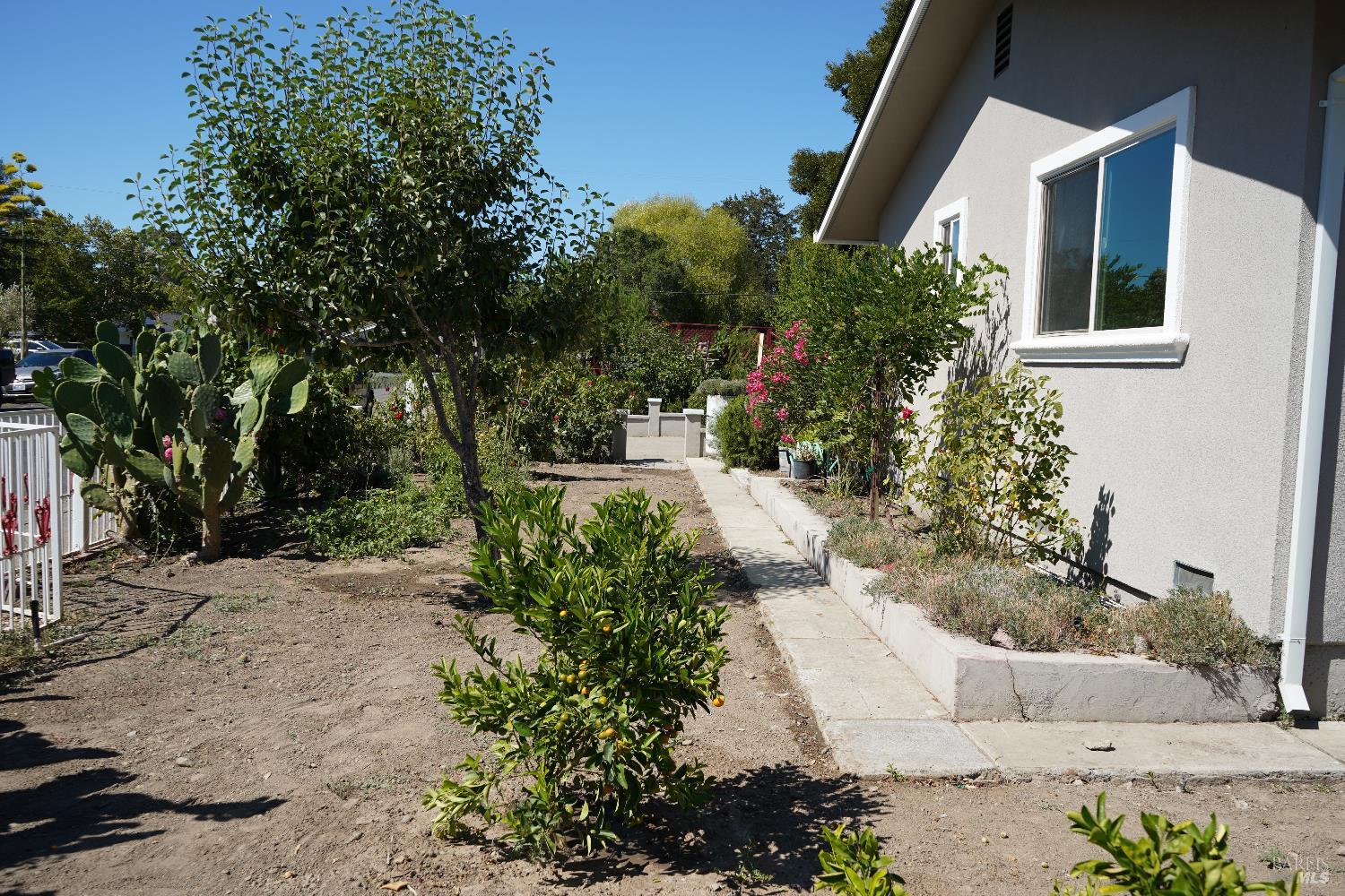 Detail Gallery Image 13 of 57 For 9896 Sunray Pl, Windsor,  CA 95492 - 4 Beds | 2 Baths