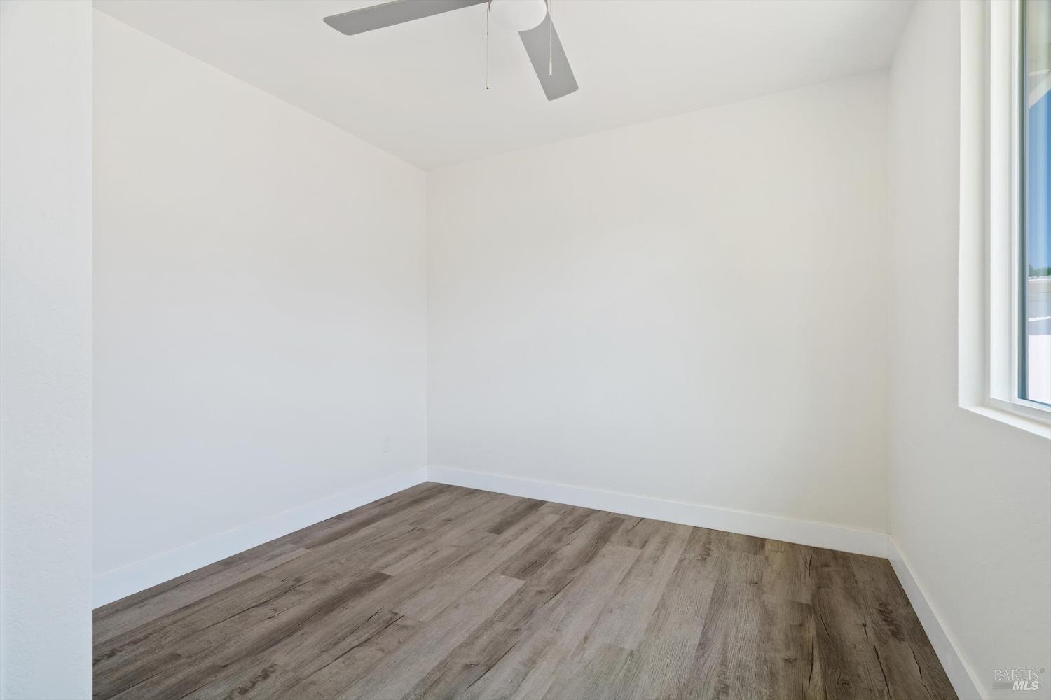 Detail Gallery Image 25 of 28 For 1055 S Wright Rd, Santa Rosa,  CA 95407 - 7 Beds | 3/1 Baths