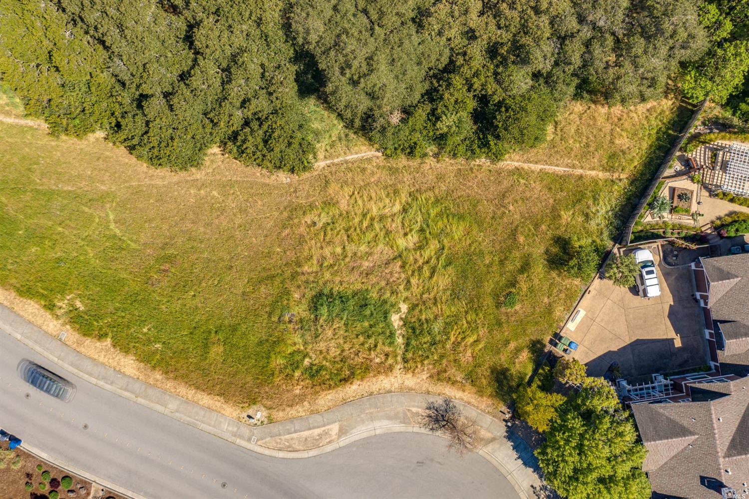 Detail Gallery Image 13 of 14 For 509 Larch Dr, Petaluma,  CA 94952 - – Beds | – Baths