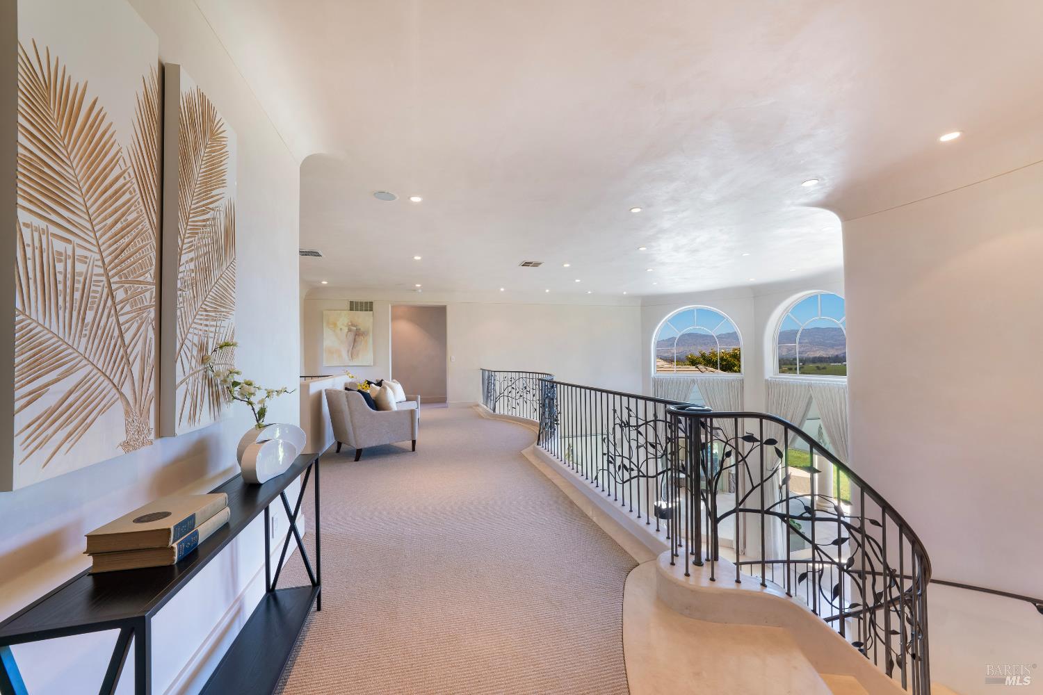Detail Gallery Image 41 of 51 For 3211 Dry Creek Rd, Napa,  CA 94558 - 5 Beds | 5/3 Baths