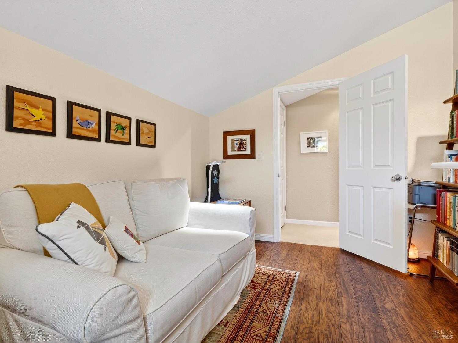 Detail Gallery Image 38 of 46 For 245 Hummingbird Ct, Healdsburg,  CA 95448 - 4 Beds | 2 Baths