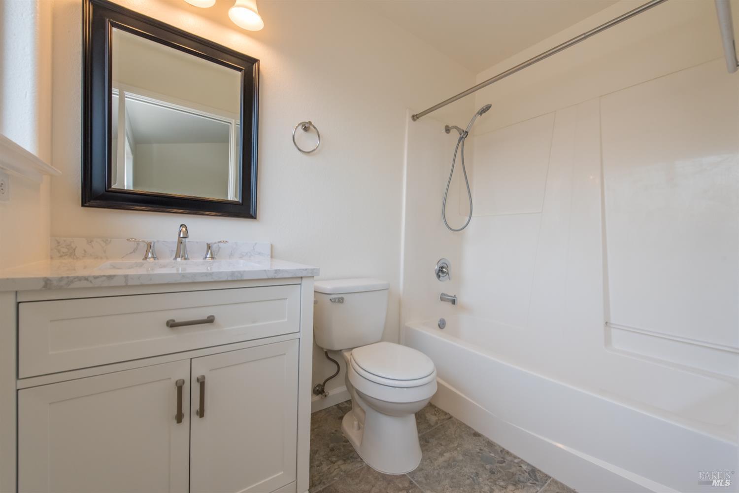 Detail Gallery Image 28 of 31 For 1747 Eardley Ave, Santa Rosa,  CA 95401 - 2 Beds | 2 Baths