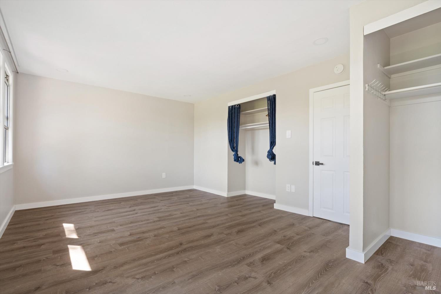 Detail Gallery Image 9 of 14 For 28 Lovejoy Way, Novato,  CA 94949 - 3 Beds | 1 Baths
