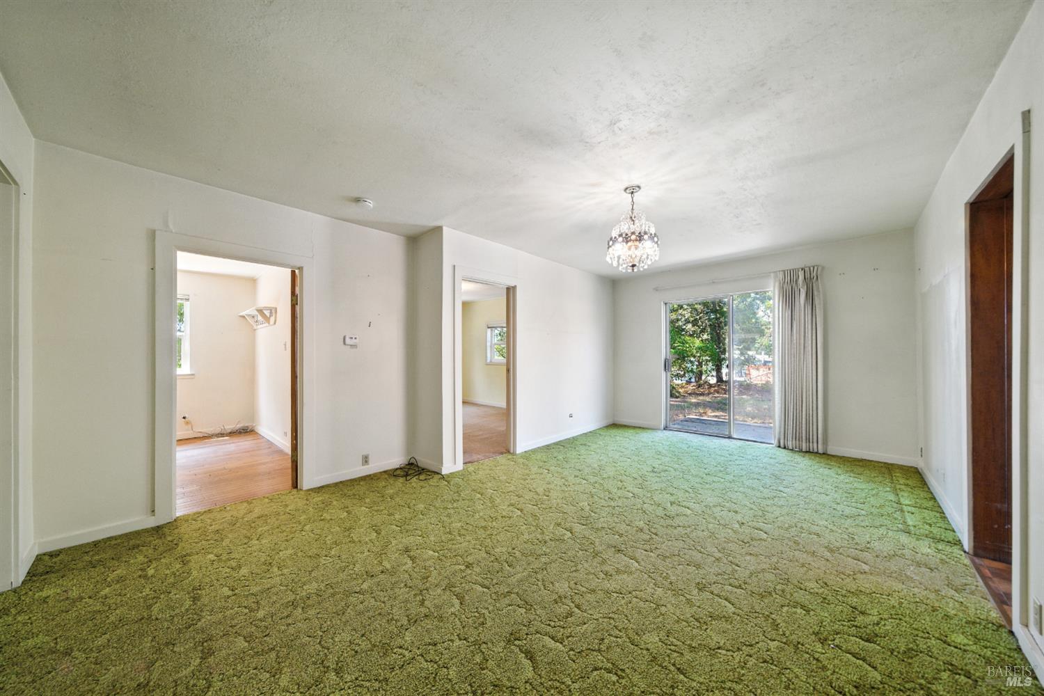 Detail Gallery Image 9 of 48 For 5295 N Hwy 116 Unkn, Sebastopol,  CA 95472 - 3 Beds | 2 Baths