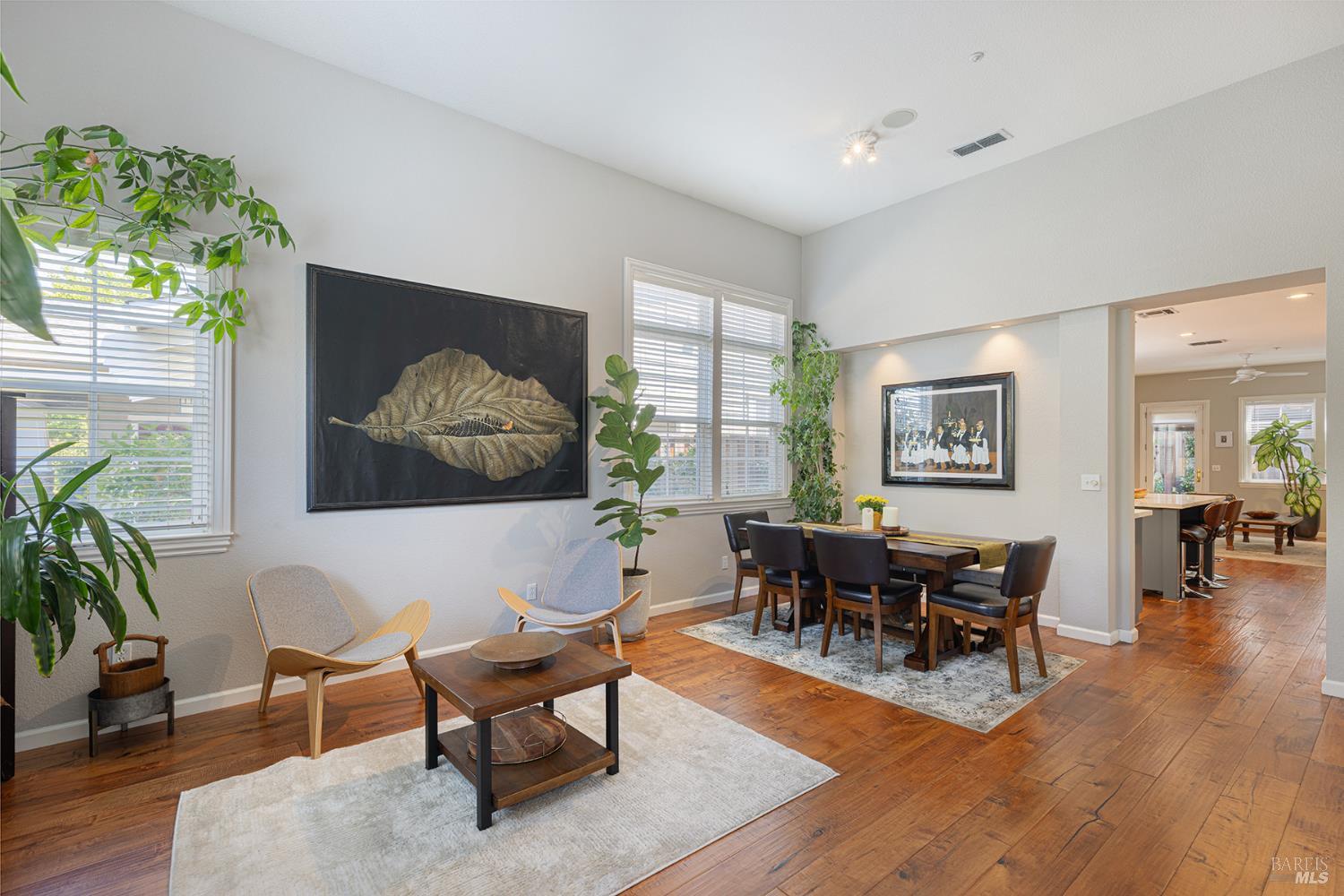 Detail Gallery Image 8 of 34 For 19 Walkabout Ln, Napa,  CA 94558 - 3 Beds | 2 Baths
