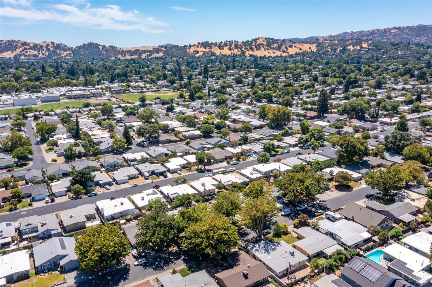 Detail Gallery Image 52 of 61 For 201 Ironwood St, Vacaville,  CA 95688 - 3 Beds | 1/1 Baths
