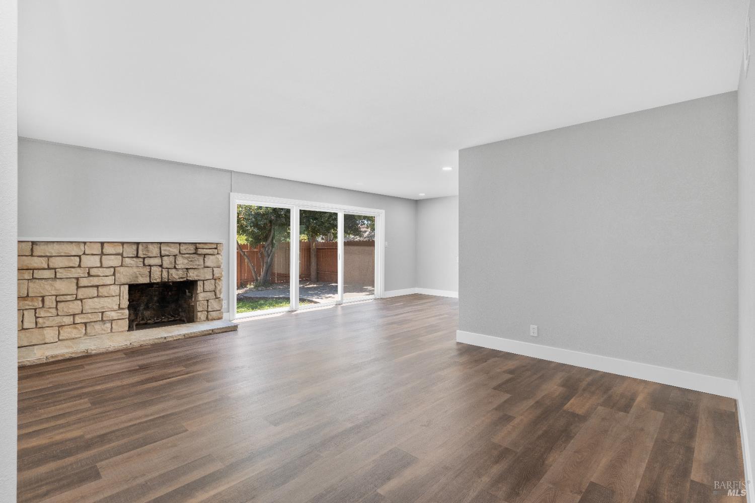 Detail Gallery Image 21 of 41 For 413 Acacia St, Fairfield,  CA 94533 - 3 Beds | 2 Baths