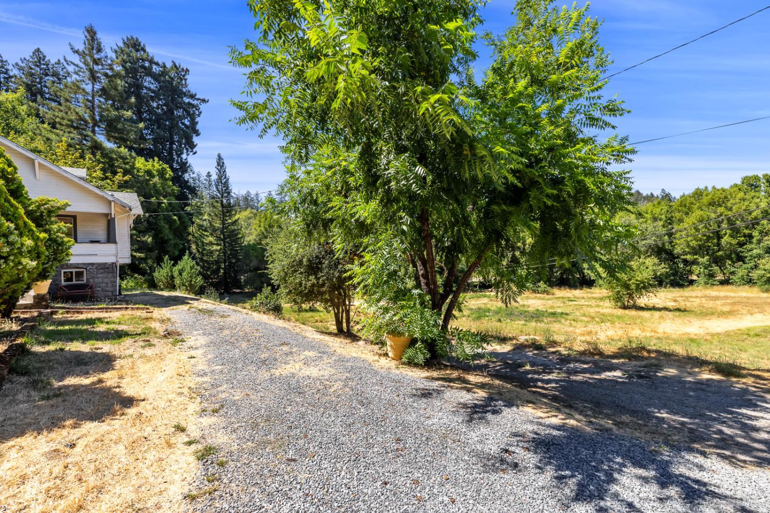 Detail Gallery Image 38 of 55 For 1194 Felta Rd, Healdsburg,  CA 95448 - 4 Beds | 3 Baths