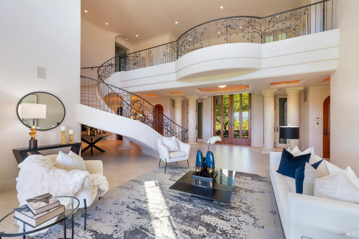 Detail Gallery Image 20 of 51 For 3211 Dry Creek Rd, Napa,  CA 94558 - 5 Beds | 5/3 Baths