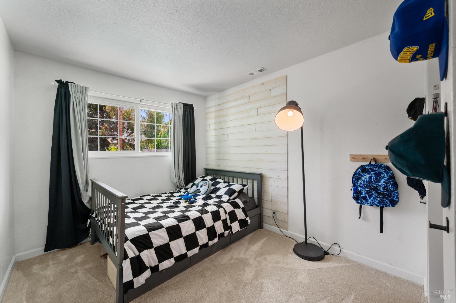 Detail Gallery Image 22 of 37 For 161 Andover Dr, Vacaville,  CA 95687 - 4 Beds | 2 Baths