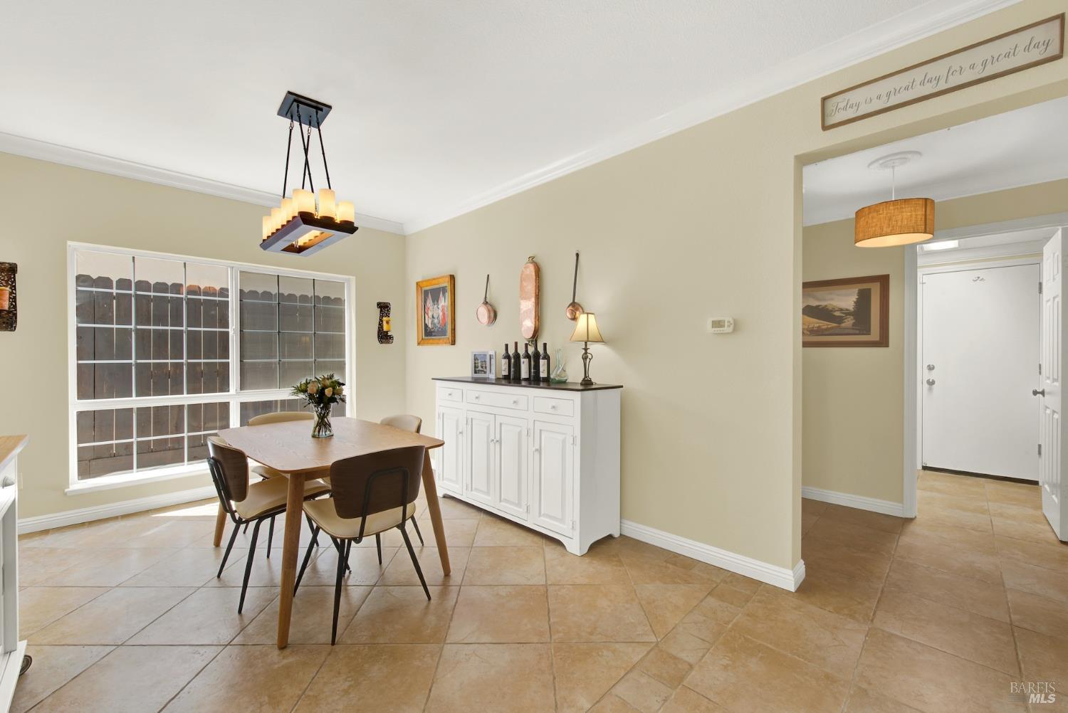 Detail Gallery Image 47 of 79 For 3105 Cherry Valley Cir, Fairfield,  CA 94534 - 5 Beds | 3 Baths