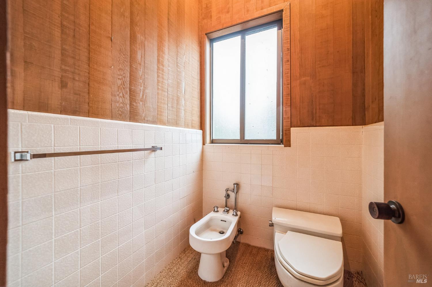 Detail Gallery Image 37 of 52 For 2000 Whitehall Ln, Saint Helena,  CA 94574 - 1 Beds | 2 Baths