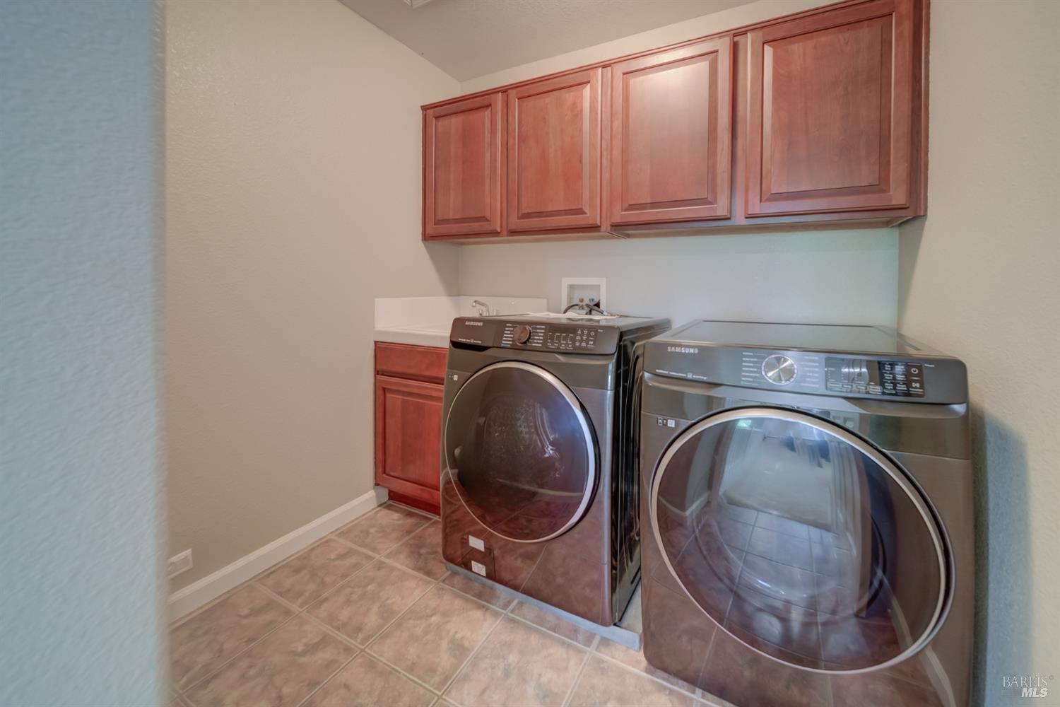 Detail Gallery Image 35 of 57 For 606 Idyllwild Ct, Fairfield,  CA 94534 - 4 Beds | 3 Baths
