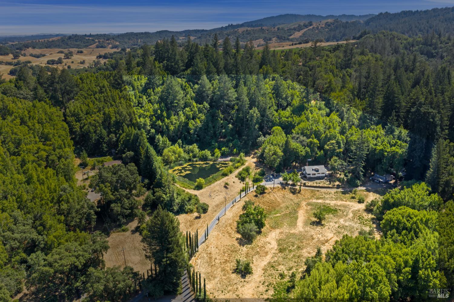 Detail Gallery Image 36 of 55 For 1194 Felta Rd, Healdsburg,  CA 95448 - 4 Beds | 3 Baths