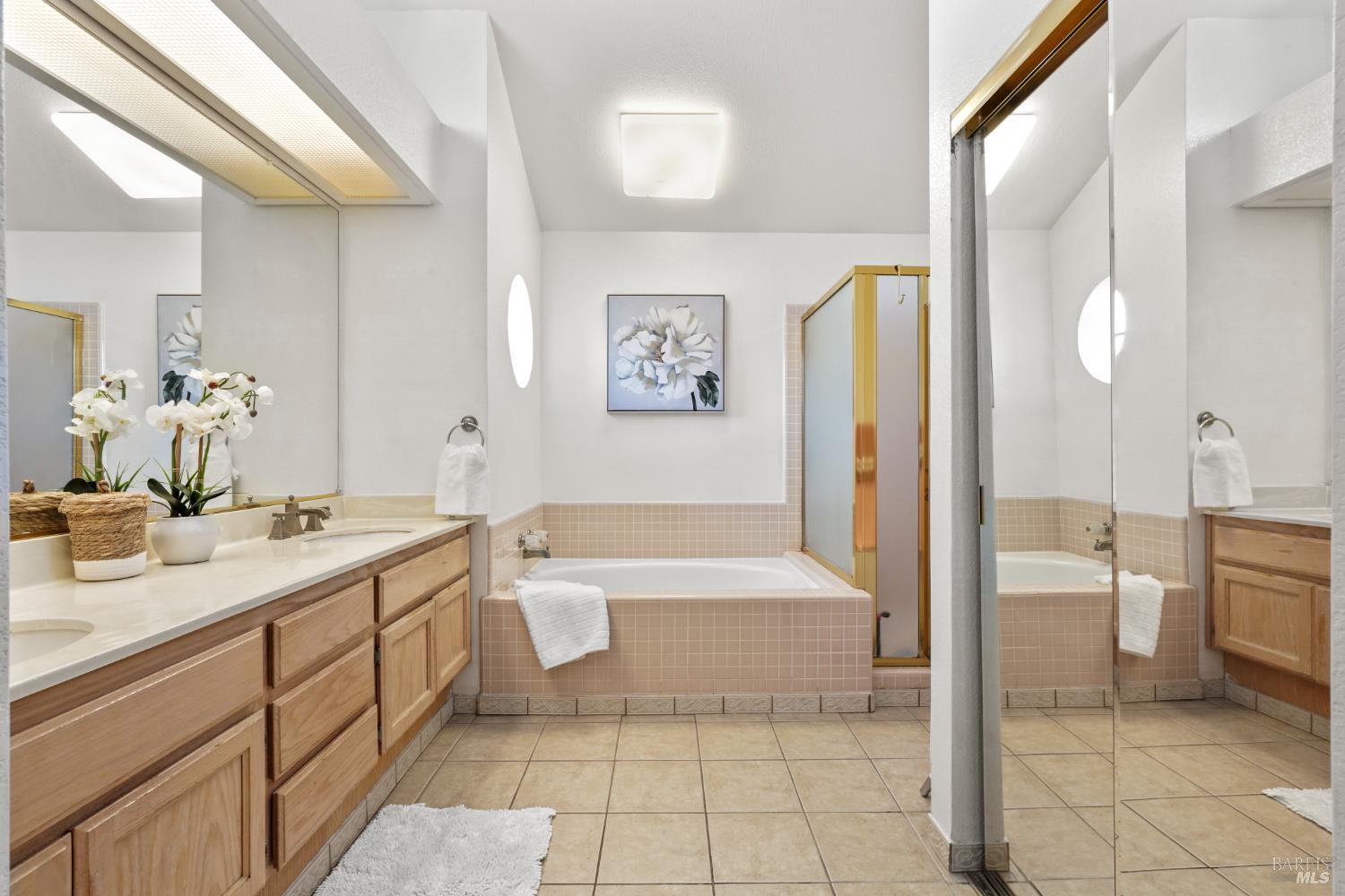 Detail Gallery Image 20 of 24 For 410 Newcastle Ct, Vallejo,  CA 94591 - 4 Beds | 2/1 Baths