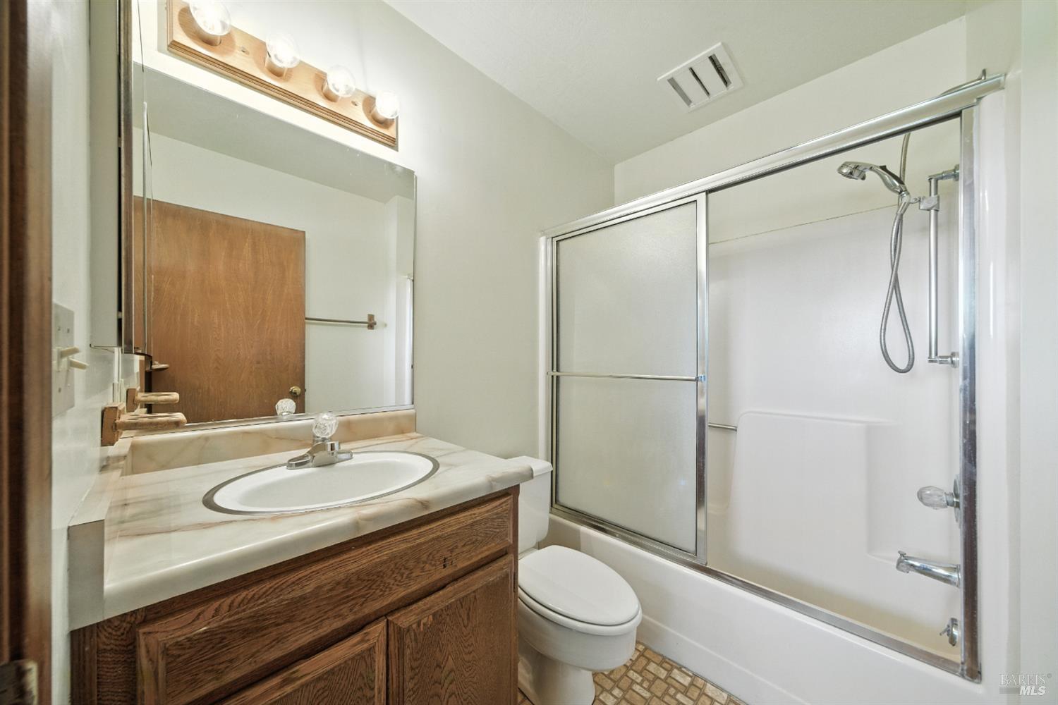 Detail Gallery Image 19 of 48 For 5295 N Hwy 116 Unkn, Sebastopol,  CA 95472 - 3 Beds | 2 Baths