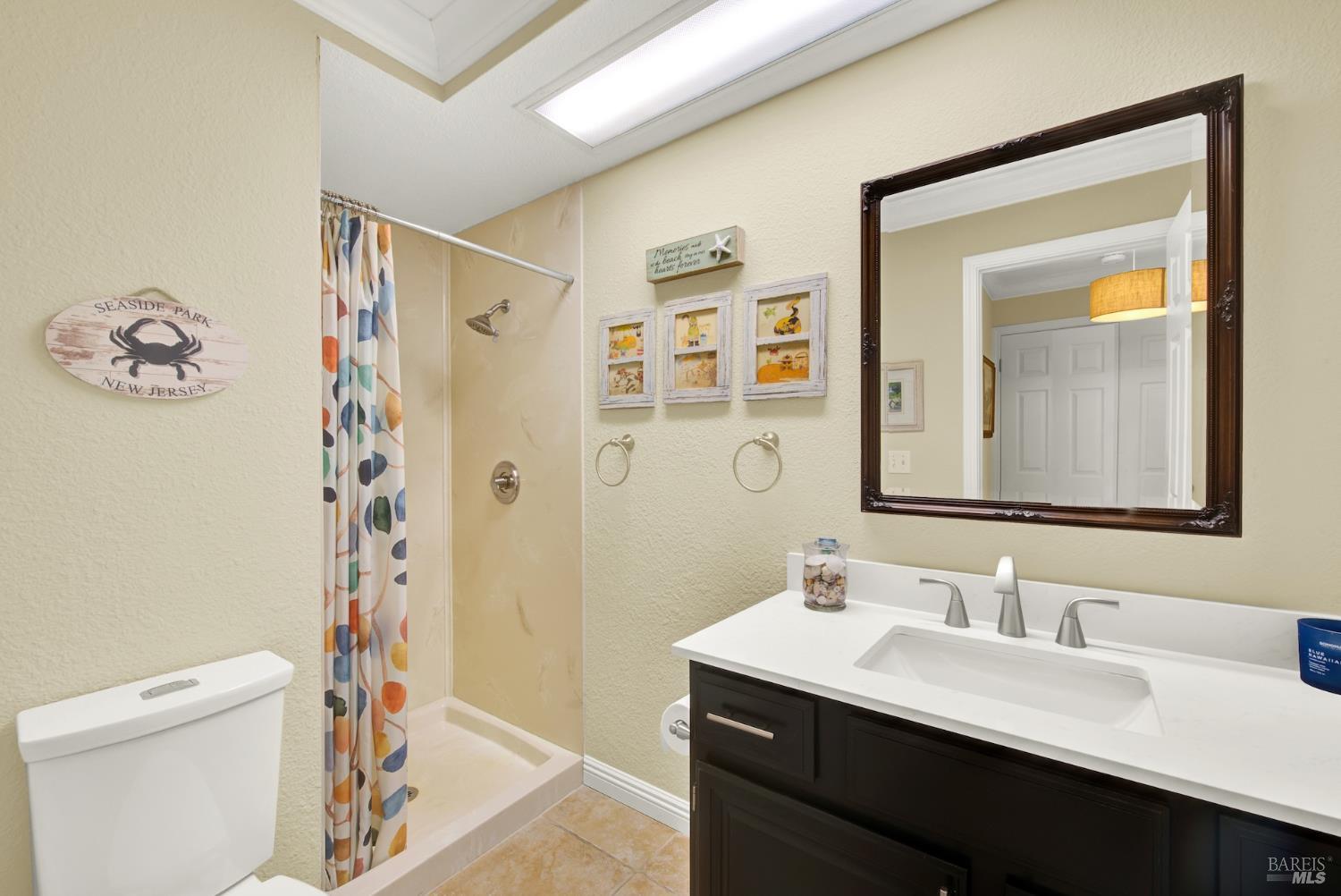 Detail Gallery Image 34 of 79 For 3105 Cherry Valley Cir, Fairfield,  CA 94534 - 5 Beds | 3 Baths