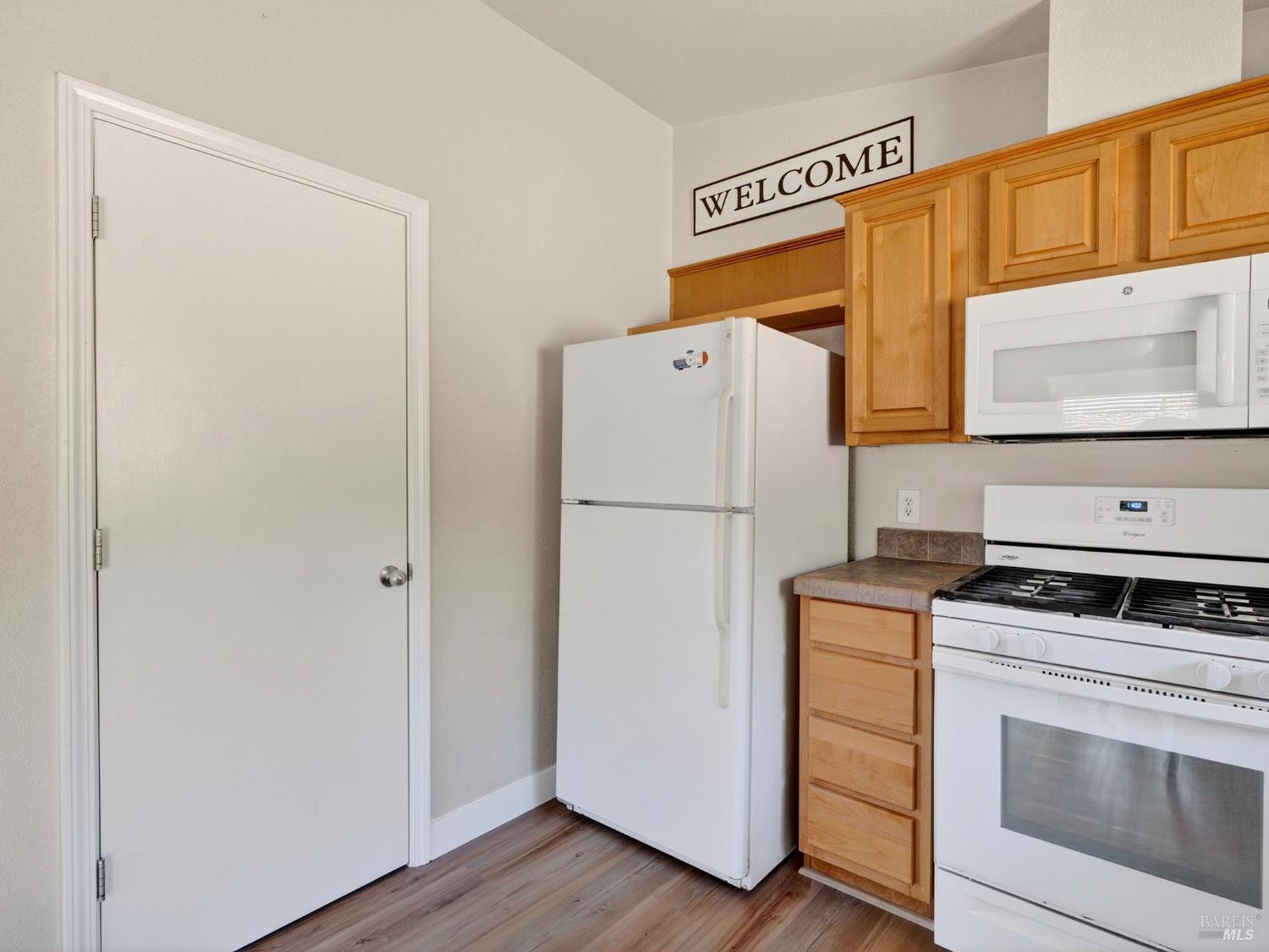 Detail Gallery Image 20 of 46 For 9059 Fairway Dr, Kelseyville,  CA 95451 - 2 Beds | 2 Baths