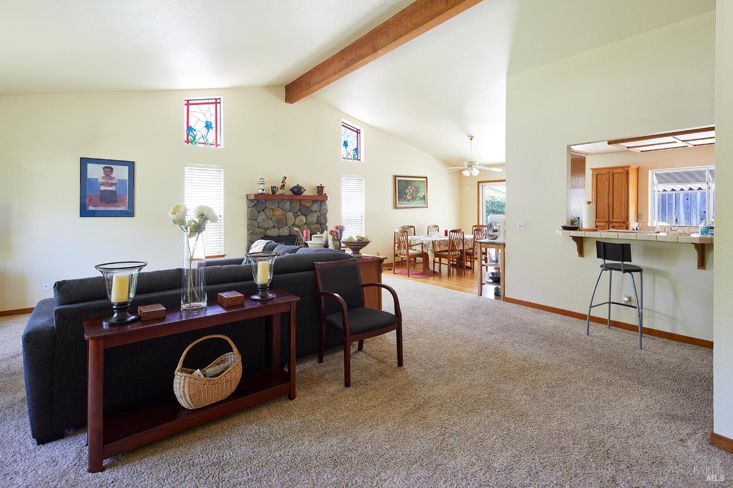 Detail Gallery Image 4 of 10 For 1981 Respite Pl, Santa Rosa,  CA 95403 - 3 Beds | 2 Baths