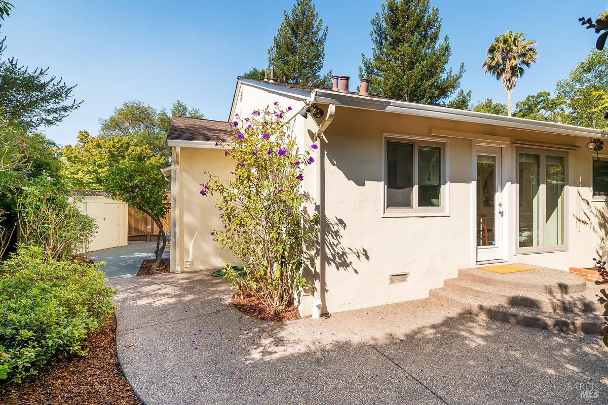 Detail Gallery Image 23 of 23 For 406 Corrillo Dr, San Rafael,  CA 94903 - 3 Beds | 1 Baths